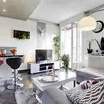 Apartman Le Mantega - F2 Moderne,centre Ville, 2 Grandes Terrasses,climatisation, Ascenseur *