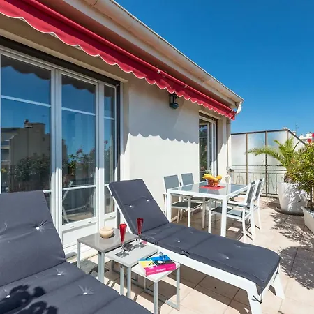 Le Mantega - F2 Moderne,centre Ville, 2 Grandes Terrasses,climatisation, Ascenseur