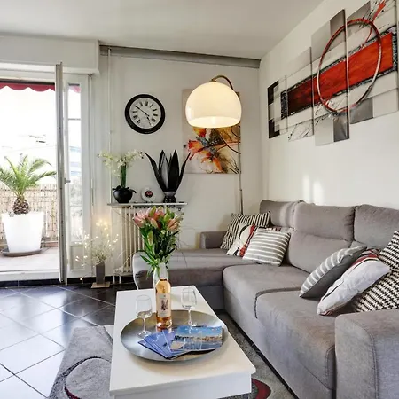 Lägenhet Le Mantega - F2 Moderne,centre Ville, 2 Grandes Terrasses,climatisation, Ascenseur