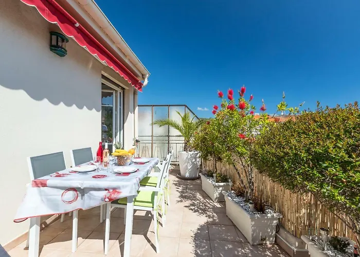 Le Mantega - F2 Moderne,centre Ville, 2 Grandes Terrasses,climatisation, Ascenseur Appartement *