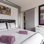 Апартаменты Le Mantega - F2 Moderne,centre Ville, 2 Grandes Terrasses,climatisation, Ascenseur *