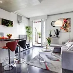 Le Mantega - F2 Moderne,centre Ville, 2 Grandes Terrasses,climatisation, Ascenseur Апартаменты Ницца