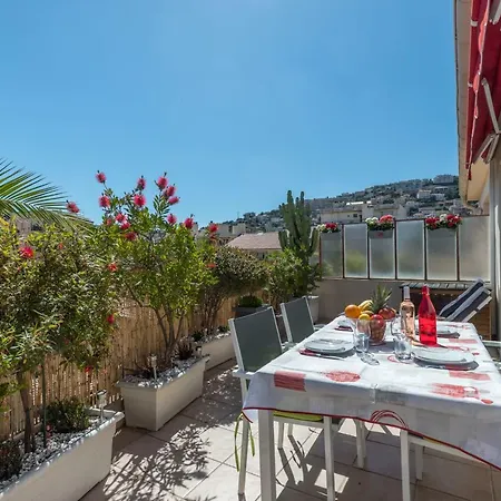 Appartement Le Mantega - F2 Moderne,centre Ville, 2 Grandes Terrasses,climatisation, Ascenseur *