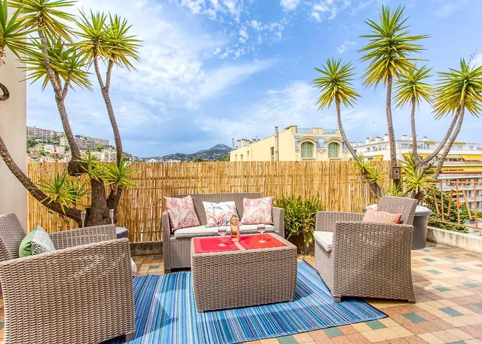 Le Mantega - F2 Moderne,centre Ville, 2 Grandes Terrasses,climatisation, Ascenseur Nice