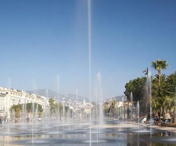 Le Mantega - F2 Moderne,centre Ville, 2 Grandes Terrasses,climatisation, Ascenseur Appartement